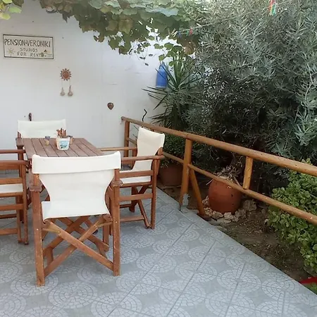 Veroniki Apartment *