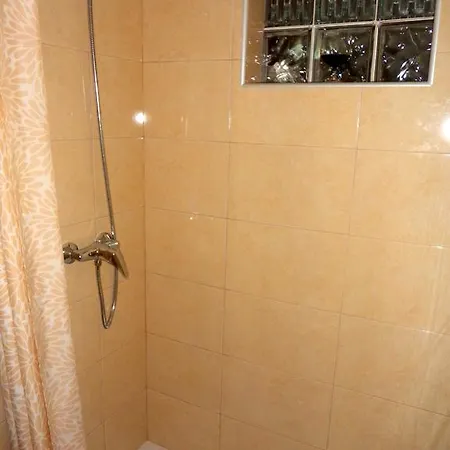 Veroniki Apartment *